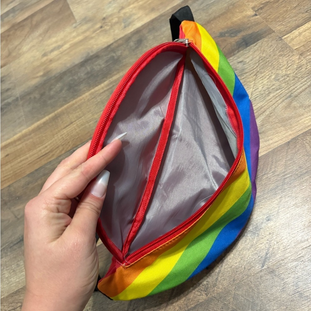 Rainbow Fanny Pack - Picture 3 of 8